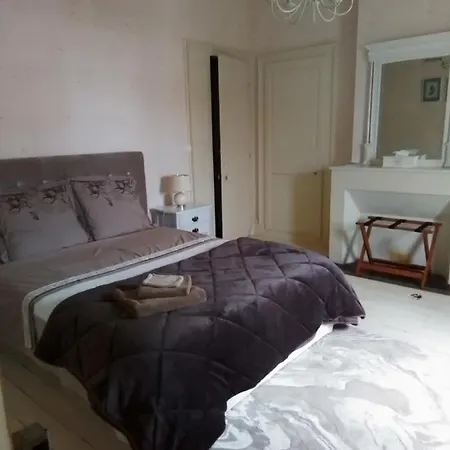 La Maison De Caro