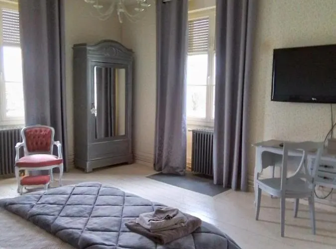 Oda ve Kahvaltı La Maison De Caro 3*